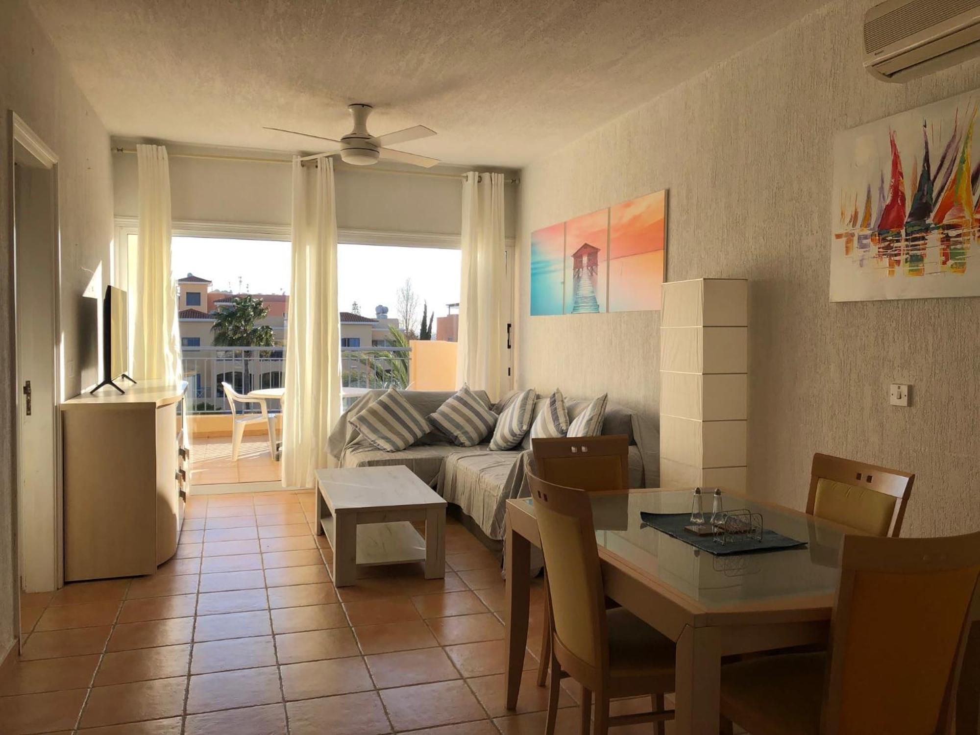 Apartament Limnaria Gardens - 1 Bedroom, Sunny With Stunning Pool Views *